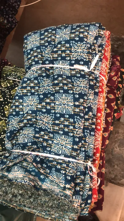 Cotton suits without dupatta uploaded by Sjp online on 5/28/2023
