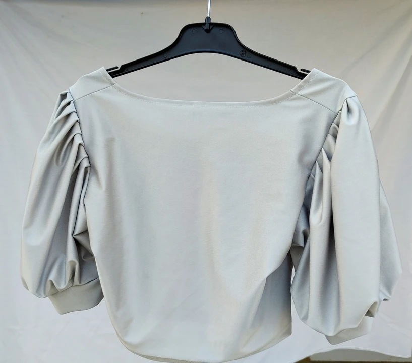 Grey bluse(4 way) uploaded by business on 5/28/2023