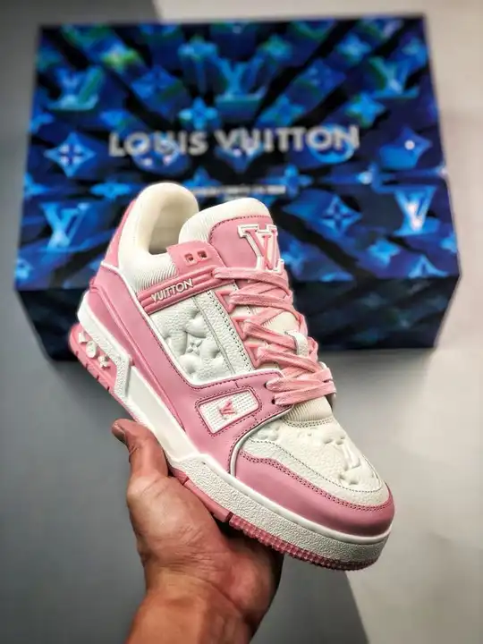 Louis Vuitton  uploaded by Brand surplus on 5/28/2023