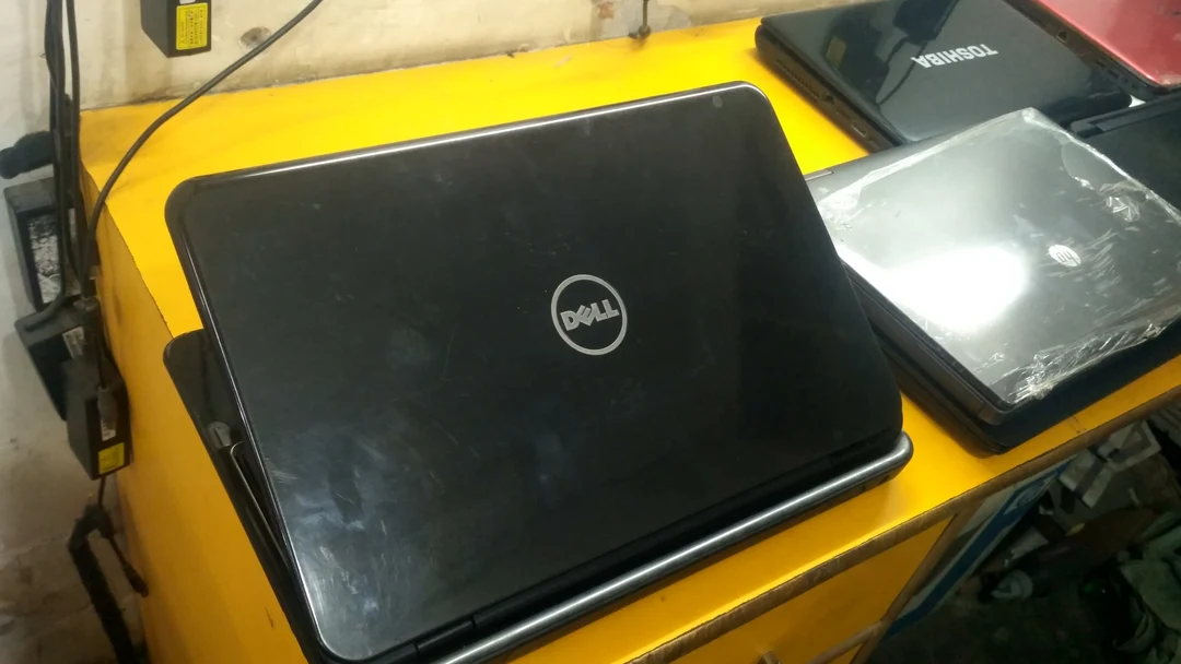 Dell Laptop uploaded by business on 5/29/2023