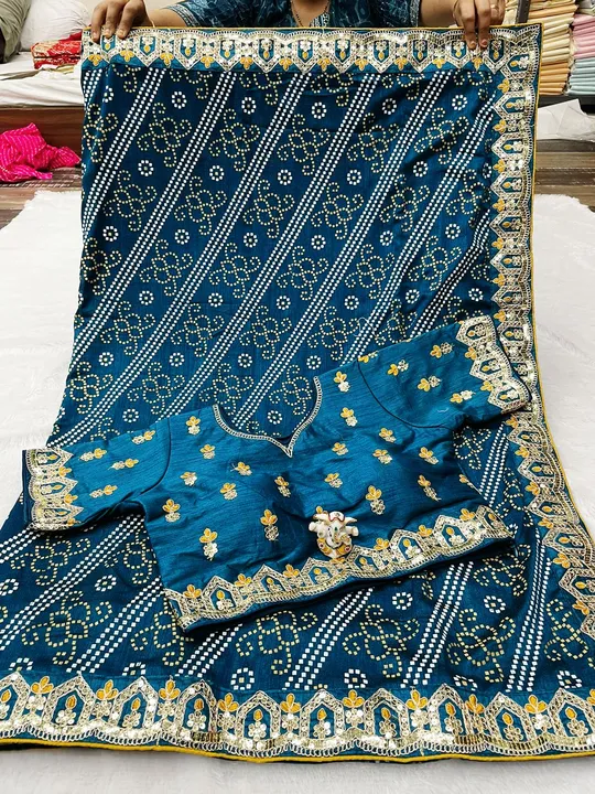Designer saree with blouse uploaded by Naveen Fashion on 5/29/2023