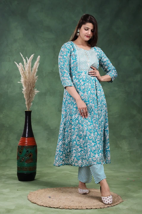 Gown+pent+dupatta  uploaded by Rudra enterprises on 5/29/2023