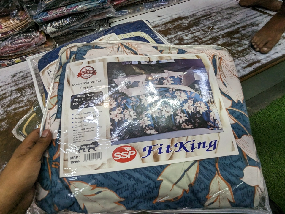 King Size Fitted Bedsheet uploaded by Bansal Sales on 5/29/2023