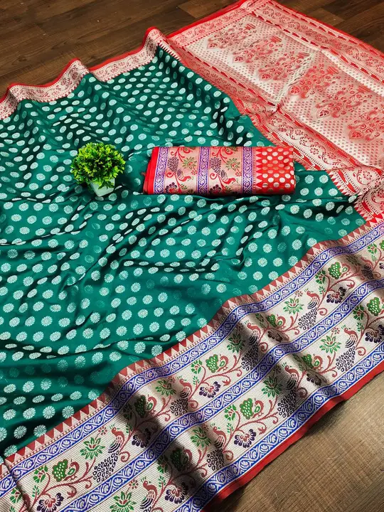Kanchipuram Silk Saree With Antique Real Silver Zari Weaving And Mina Border With Rich Contrast Pall uploaded by DHANANJAY CREATIONS on 5/30/2023