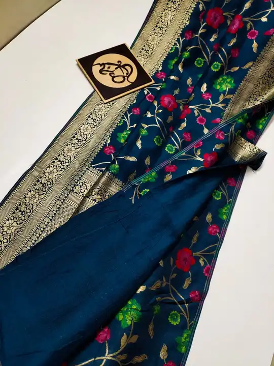 Banarasi daeyble warm silk soft smooth saree  uploaded by Zainab fashion on 5/30/2023