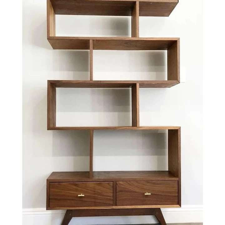 Hand Crafted 36" Walnut "Staggered" Bookcase

 uploaded by CLAQLI Furniture on 5/30/2023