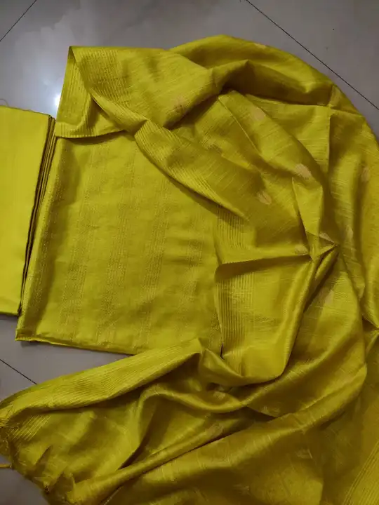 Katan Weaving Suits  uploaded by As handloom on 5/30/2023