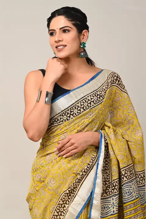 Cotton mix linen saree  uploaded by Haksv on 5/31/2024