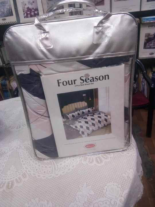 4Pc Comforter Set uploaded by Alliance overseas pvt Ltd on 5/31/2023