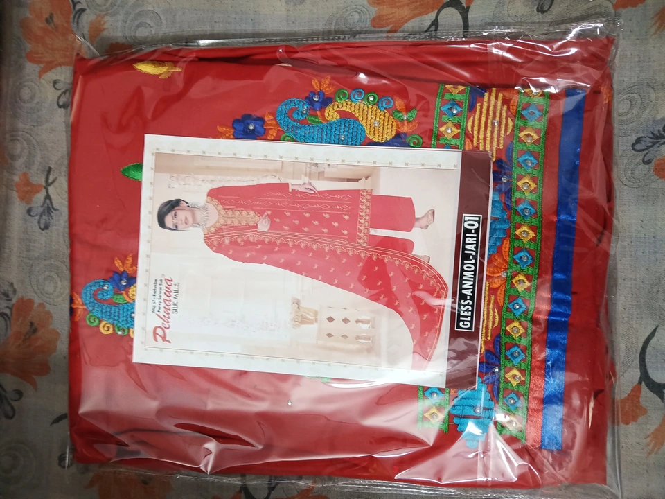 Ladies suit with dupatta (New) uploaded by Vastralok collection on 5/31/2023