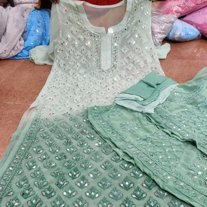 Post image Chikankari has updated their profile picture.