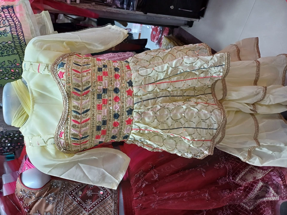 Product uploaded by Shabra Dresses on 6/1/2023