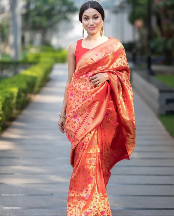 Rich pallu with allover flower design saree  uploaded by DHANANJAY CREATIONS on 6/1/2023