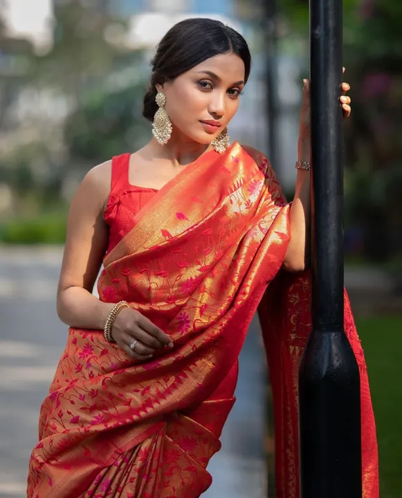 Rich pallu with allover flower design saree  uploaded by DHANANJAY CREATIONS on 6/1/2023