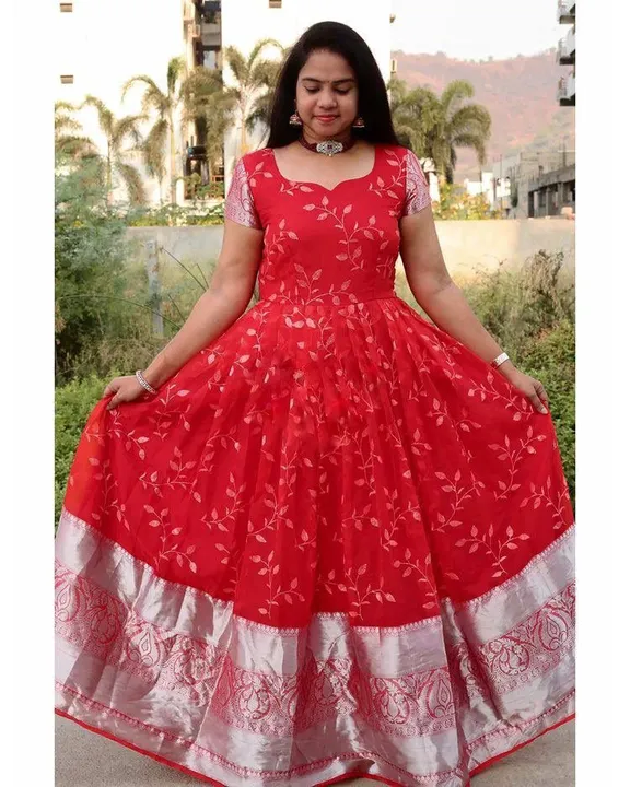 ️ PRESENTING NEW DESIGNER  EMBROIDERED ANARKALI GOWN ️

️ GOOD QUALITY EMBROIDERED GEORGETTE    O uploaded by Divya Fashion on 5/30/2024
