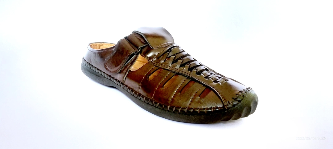Trendy Roman sandal  uploaded by business on 6/1/2023