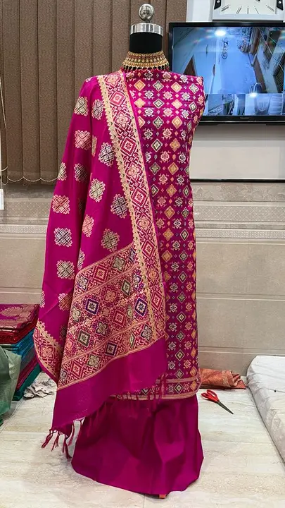 Product uploaded by Sana silk house on 6/1/2023