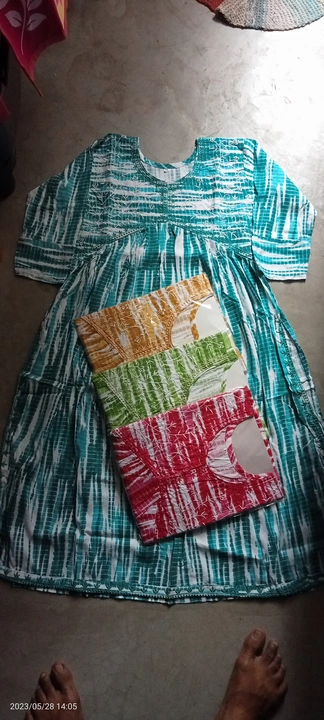 Side cut and nyra cut kurti  uploaded by Green textile (p) limited on 6/2/2023