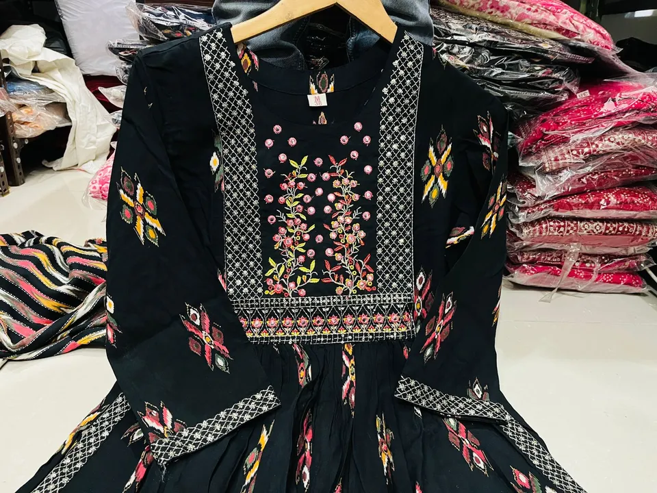 Product uploaded by Mishthi Creations on 6/2/2023