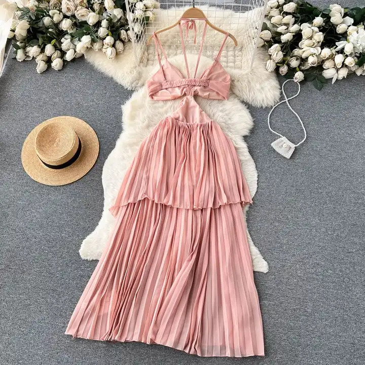 Dress uploaded by The Style Club on 6/2/2023