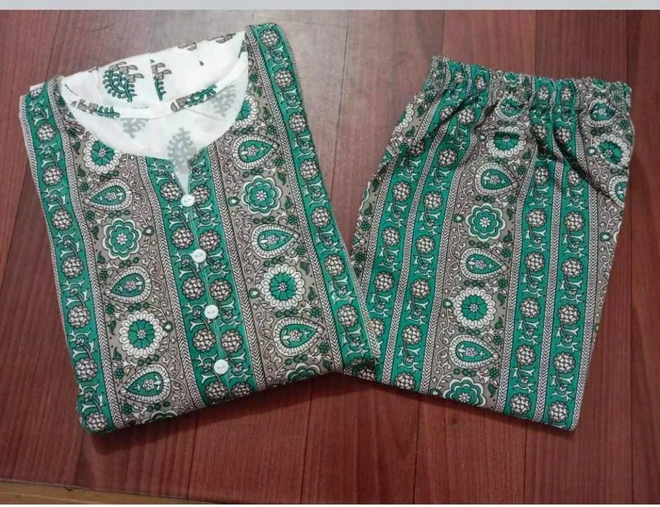 Post image 😊😊 new collection 😄😜

😉🥳 2 pes set kurti with pants

😊😉 Nayra cut😉😊


😉😃 Fabric reyon😊😉


😏🤣 Size m to xxl 

Set wise only
