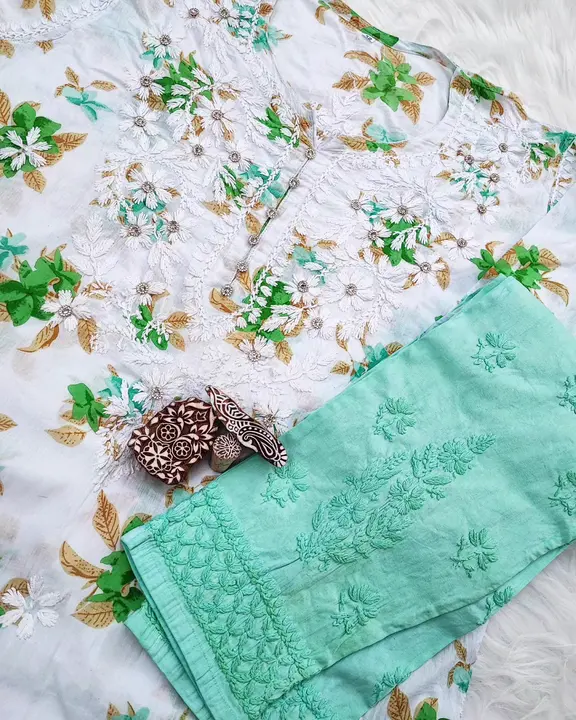 ZARKAN STUDDED FLORAL CO-ORD SET uploaded by Pehnaawa Chikankari  on 6/2/2023