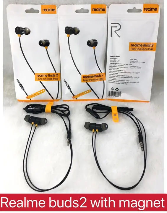 Realme buds hf  uploaded by Dixit mobile accessories  on 6/2/2023