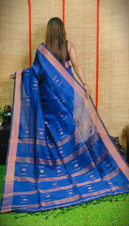𝙻𝚒𝚗𝚎𝚗 𝚜𝚊𝚛𝚎𝚎 uploaded by BENGAL HANDLOOM on 6/2/2023