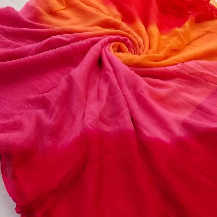 🌺 Pure chiffon fabric single colour saree 
🌺 Running fabric contrast blouse 

🌺Jaipuri diying

Pr uploaded by Gotapatti manufacturer on 6/3/2023
