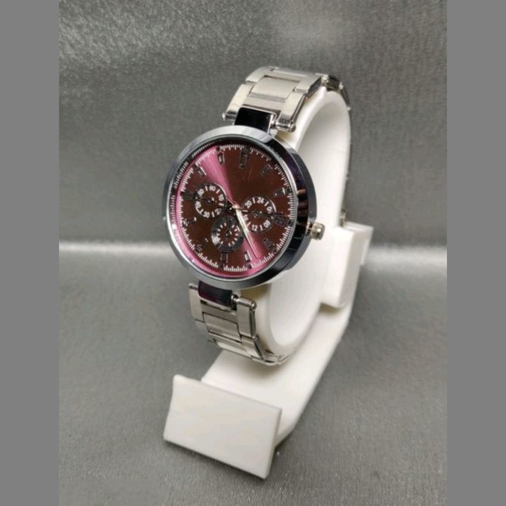 Post image Stylish Women Watches
Strap Material: Stainless Steel
Display Type: Analogue
Sizes:Free Size