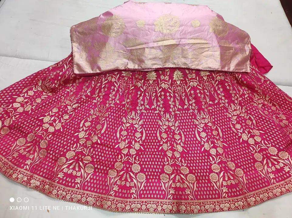 *😀😀Beautiful Lahenghas*😀😀
For This Wedding Season

*Pure  Banarasi Dolo silk langha & jari wark  uploaded by Gotapatti manufacturer on 6/4/2023