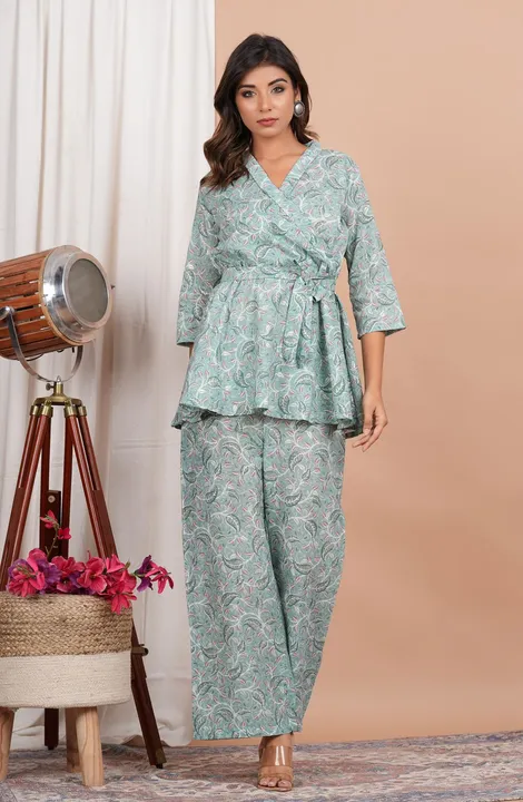 Post image *new launch*

*Angrakha style cotton coord set*

*Matching belt for perfect fitting*

*Fabric - jam cotton foil printed*

*Size - 38 40 42 44*


*Available in 2 colors*

*PRICE:-799/- Shop rate*

*Full Stock available*