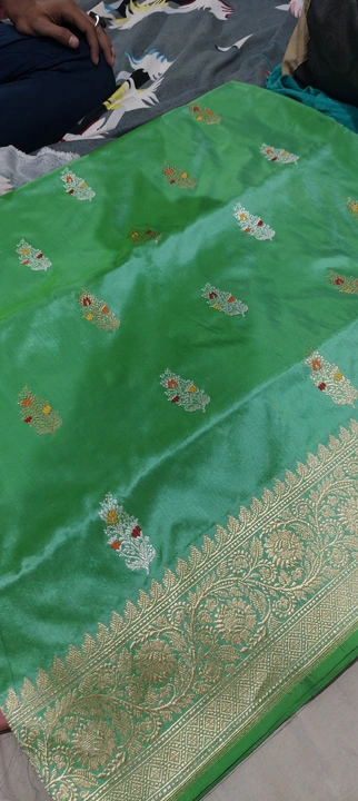 Banarsi saree  uploaded by M. R textiles on 6/4/2023