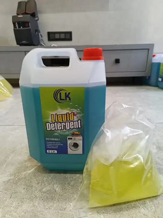 3rd party detergent liquid set🌏🌱 uploaded by Luxumbezz  on 6/4/2023