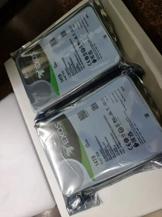 Imported segeat exons 14tb with 3 year warranty  uploaded by Everstore on 6/4/2023