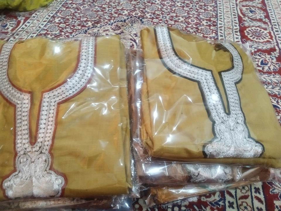 Ruby cotton  uploaded by Kashmiri handicraft on 6/4/2023