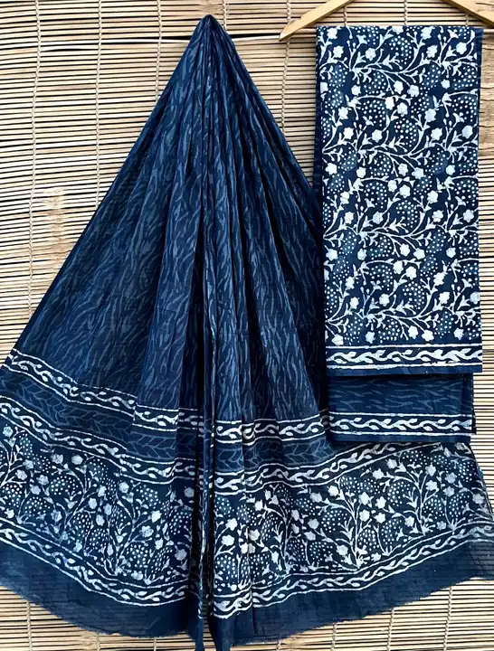 Cotton suit with mul dupatta uploaded by Haksv on 6/5/2023