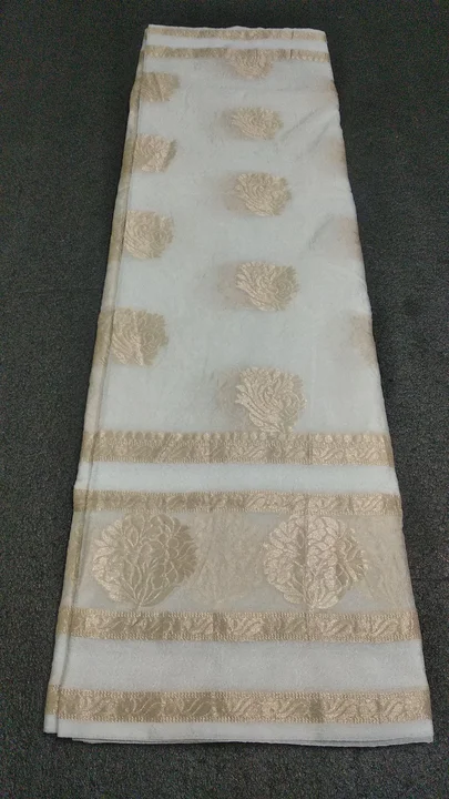 Product uploaded by Sarees on 6/5/2023