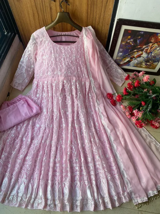 LC 944

♥️ PRESENTING NEW DESIGNER  EMBROIDERED ANARKALI GOWN ♥️

♥️ GOOD QUALITY EMBROIDERED GEORGE uploaded by A2z collection on 6/5/2023