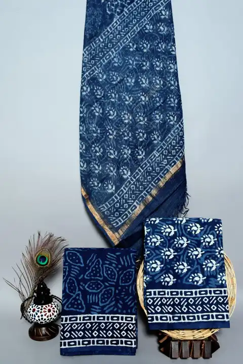 Maheshwari Black-Tussarwhite Bagru Print Dress Material
