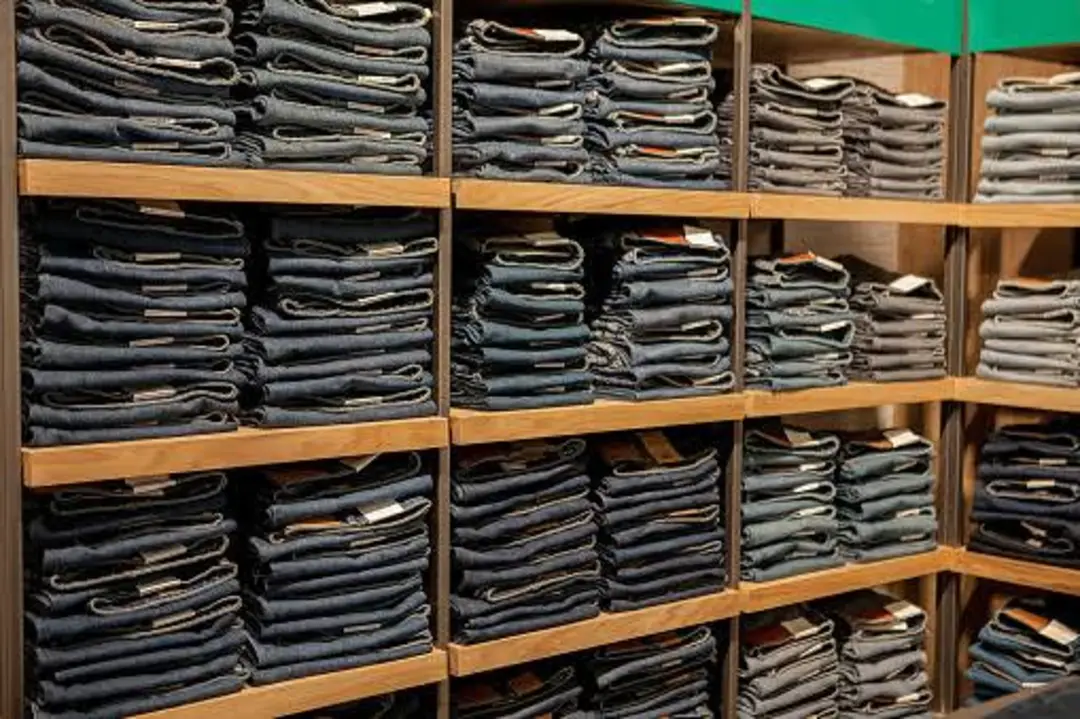 Warehouse Store Images of Denimode