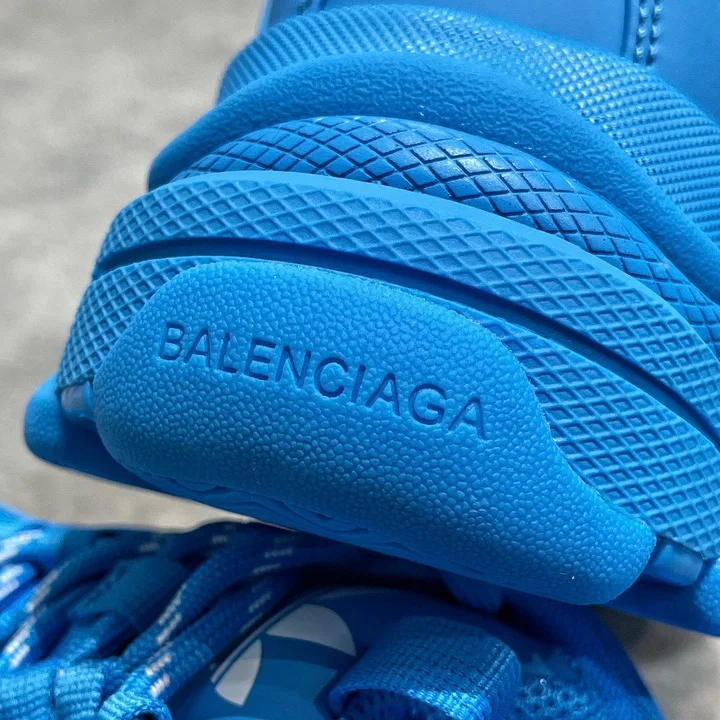 Balenciaga  uploaded by Brand surplus on 6/6/2023