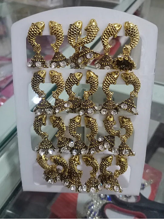 Best quality earrings check it  uploaded by Imitation jewellery  on 7/14/2020