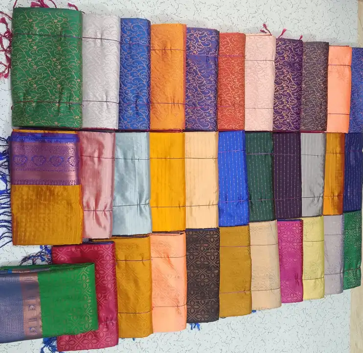 Kanjeevaram bridal semi silk  uploaded by Venni textiles(Kalyani cotton saree manufacturer) on 6/6/2023