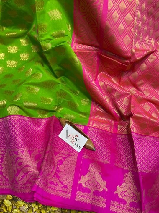 Post image New launch of ☄️☄️Jaipur chendari 🧶🧶saree with contrast big border with rich pallu and blouse followed by exclusive lotus butta


Mrp: 1700/-

Whatspp me at 9885979747