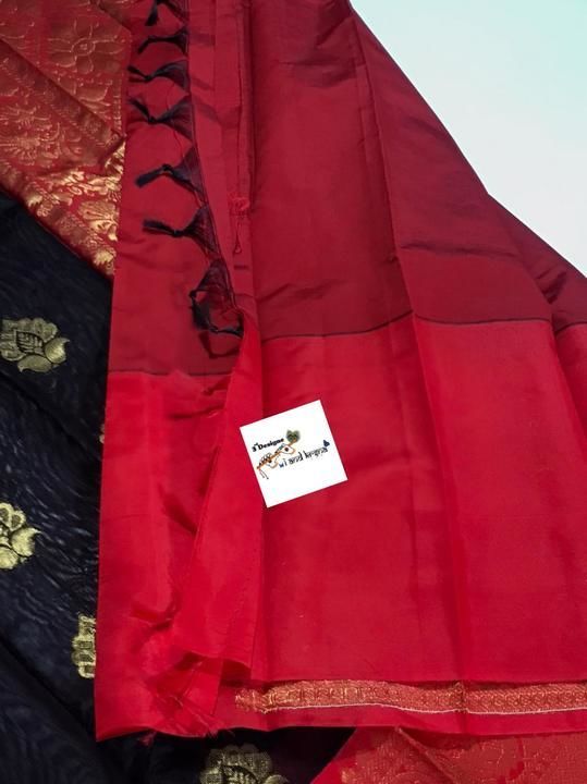 Post image *3rd DESIGN *

*HOUSE OF STYLE *

*New colours added*

BEAUTIFUL KANCHI KUPPADAM SAREES WITH CONTRAST KANCHI BORDER 

CONTRA KANCHI WEAVING PALLU 

CONTRAST PLANE BLOUSE 

*UNBELIEVABLE PRICE ONLY 1850+$* vyk

9885979747