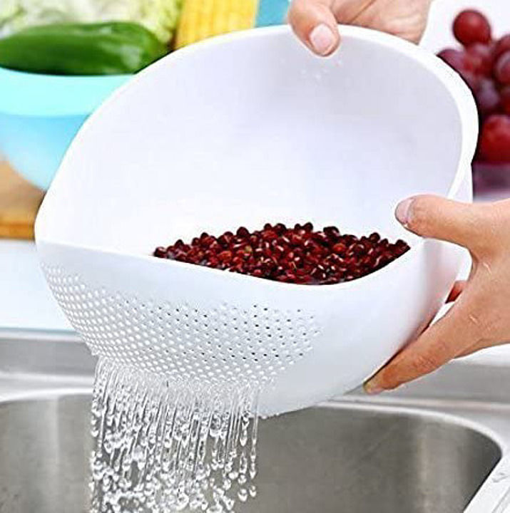Post image Hey guys check out my new product name washing bowl 
Specially designed for soaking and thoroughly washing rice, fruits and vegetables, legumes, barley and other larger grains.

Get rid of water and starch in your pasta in a few seconds or clean your potatoes, tomatoes, daal and any other vegetable,fruit or legume effortlessly