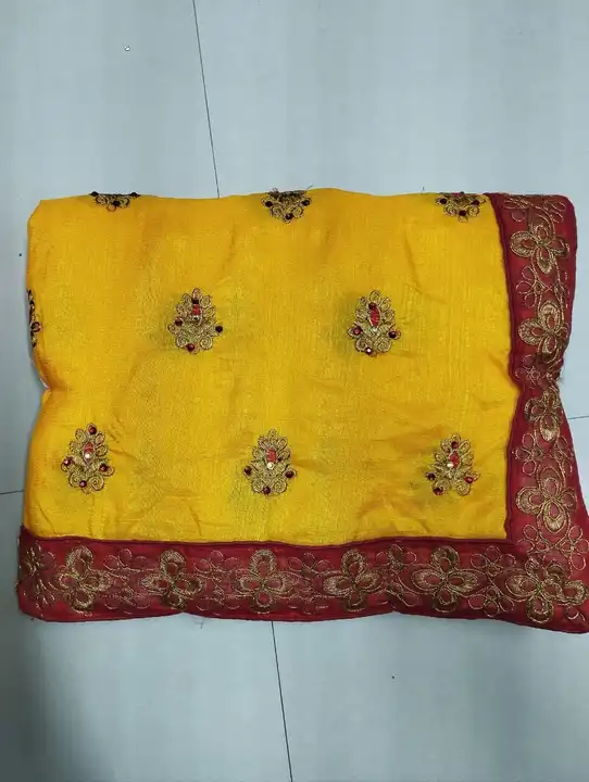 Yellow saree uploaded by Amit textiles on 6/6/2023