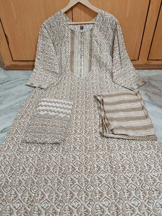 Cotton kurti pant dupatta  uploaded by Ruhi Collection  on 6/7/2023