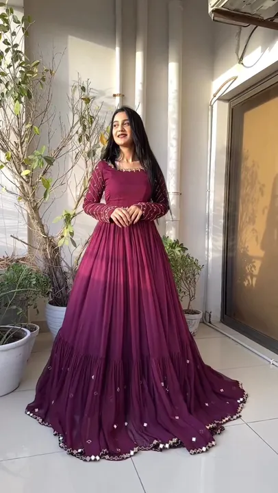 New Anarkali Gown 🤩 uploaded by Sukhkrta clothing  on 6/7/2023